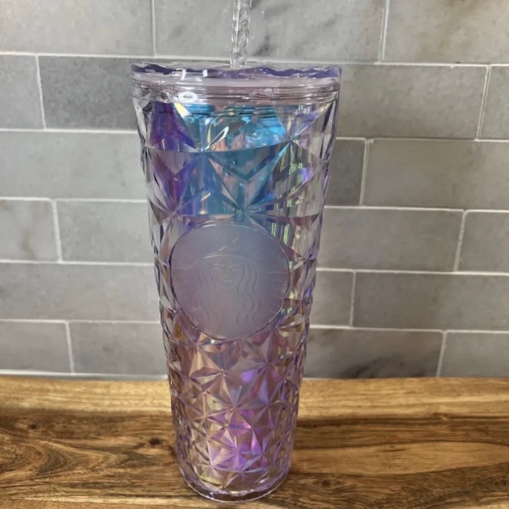 Starbucks Iridescent Winter White Venti Cold Cup Tumbler